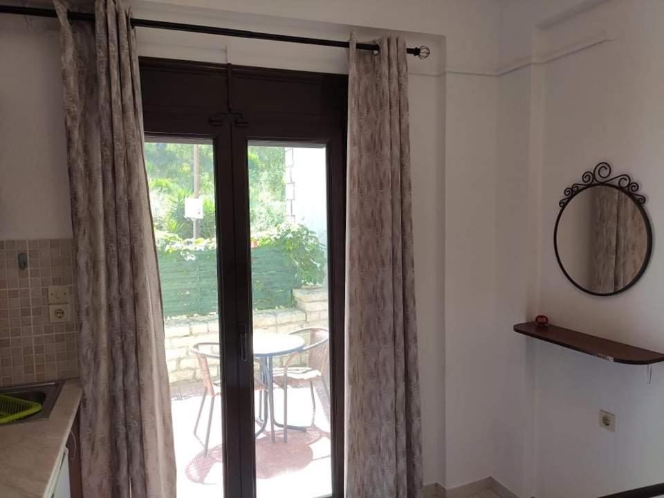 Sivota Rooms Athanasiou Rom bilde